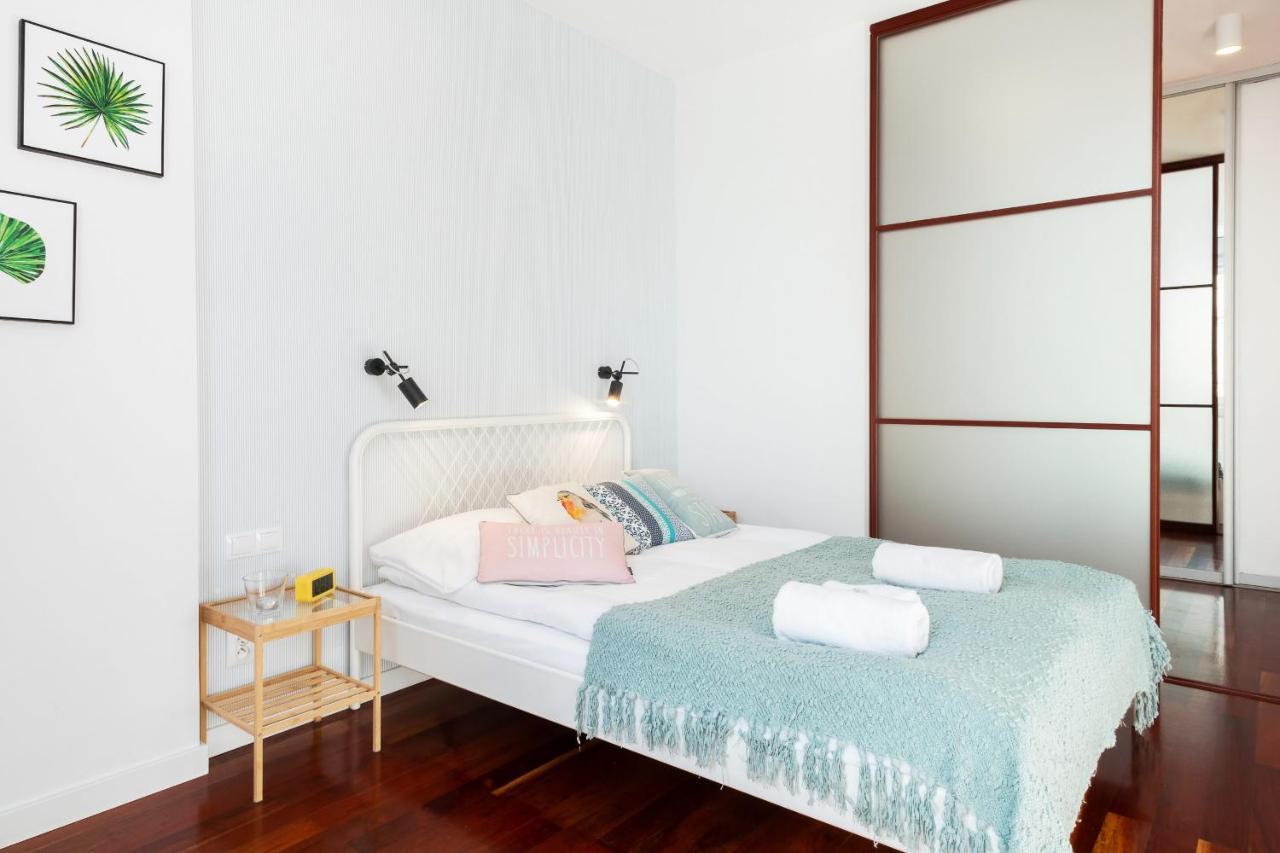 Apartments Warsaw Zelazna By Noclegi Renters Extérieur photo